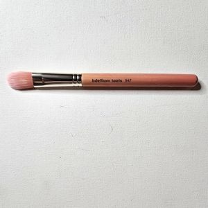 Bdellium Face 947 Small Foundation  Pink Bamboo Collection Brush NEW!